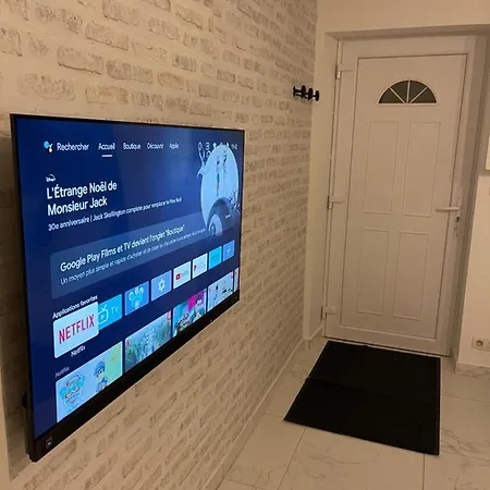 Maison Meublee Avec Parking Moulins (Allier)