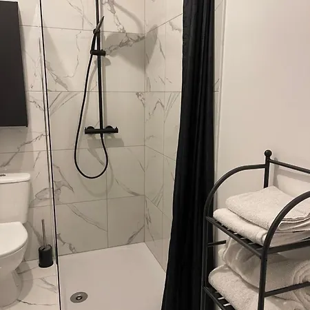 Maison Meublee Avec Parking Apartment