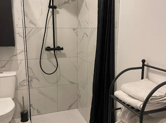 Maison Meublee Avec Parking Apartment